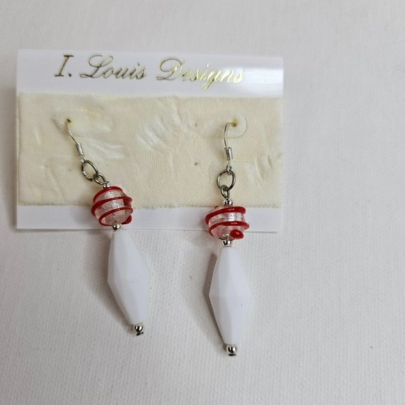 Harbor Long Silver Tone Red White Plastic Beads Necklace Dangle Earrings Set - Picture 3 of 7